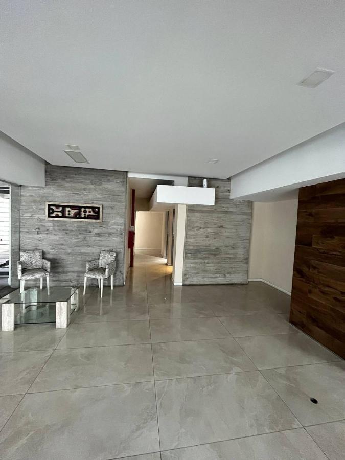 Apartamento Monoambiente C/ Cochera - La Perla, A 250m De La Playa